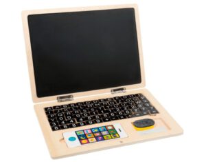 Robuster Klapp-Computer aus naturbelassenem Holz, Holz-Laptop mit Magnet-Tafel, Magnetbuchstaben & Magnetzahlen, 83-teilig, Legler small foot